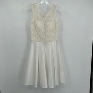 Mori Lee Womens Dress Size 8 Fairycore‎ Lace Bodice Tulle Skirt Bridal White